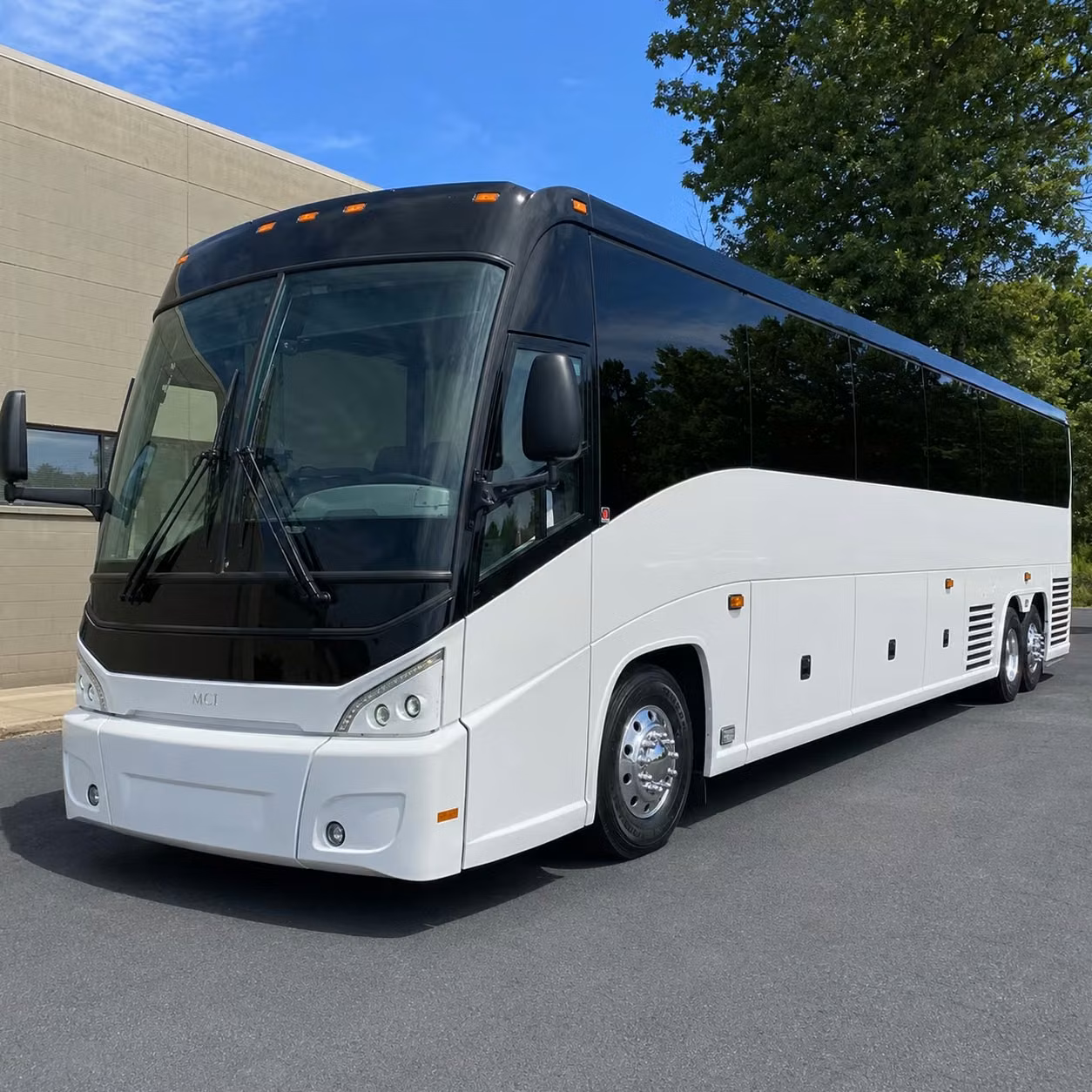 not in oro valley you can still find long distance transportation nearby