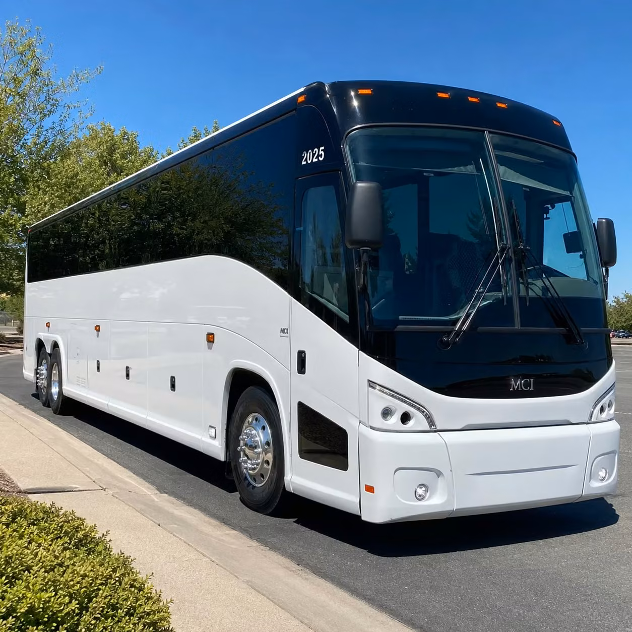 shuttle buses for sunday services and weekly worship in oro valley